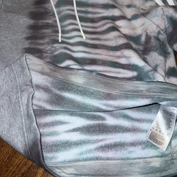Adidas Gray Split Tie Dye Green Black Crop Long Sleeve Hooded Pullover Size S - Picture 10 of 14